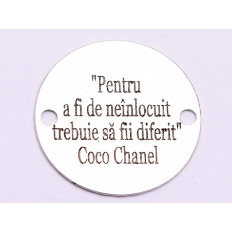 E0708-GS- Link banut argint 925 gravat cu citat Coco Chanel 16.5mm diametru 0.33mm grosime