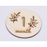 L636-Decoratiune cerc lemn "1 month" 13cm- 1 buc