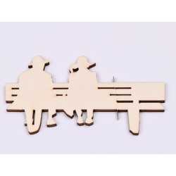 L819-Decoratiune lemn "Cuplu pe banca" 13x7 cm - 1 buc L819-Decoratiune lemn "Cuplu pe banca" 13x7 cm - 1 buc